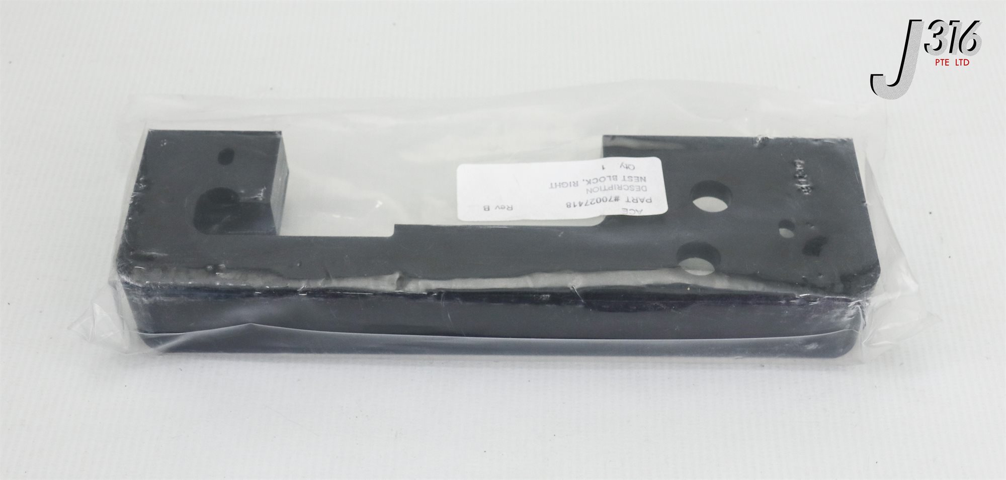 23596 BROOKS NEST BLK, RIGHT - USED W/ HALL EFFECT SWITCHES (NEW